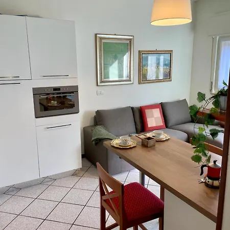 Bnbook Maggiore 2 شقة دورميلّيتّو